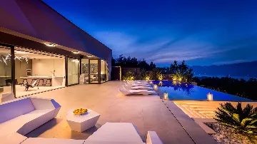 5-Bedroom Villa with Adriatic Views in Grad Korčula