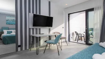 5-Bedroom Villa in Orasac for Up to 10 Guests