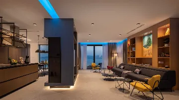 Modern 3-Bedroom Villa in Marusici (Up to 8)