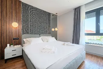 Podstrana Villa with Private Pool for 10 Guests