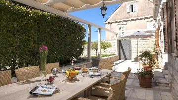 Dubrovnik 4-Bedroom Villa with Spa and Outdoor Pool