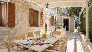 Dubrovnik 4-Bedroom Villa with Spa and Outdoor Pool