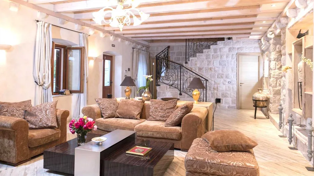 Dubrovnik 4-Bedroom Villa with Spa and Outdoor Pool