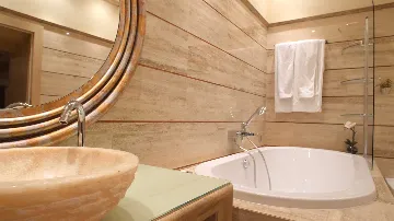 Dubrovnik 4-Bedroom Villa with Spa and Outdoor Pool