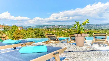 Villa in Zmijavci with Heated Pool for Up to 12