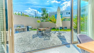 Villa in Zmijavci with Heated Pool for Up to 12