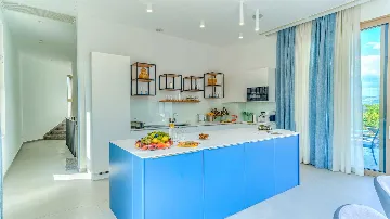 Villa in Zmijavci with Heated Pool for Up to 12