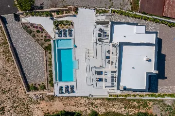 Villa in Smrika with Pool, Sauna & Sea Views