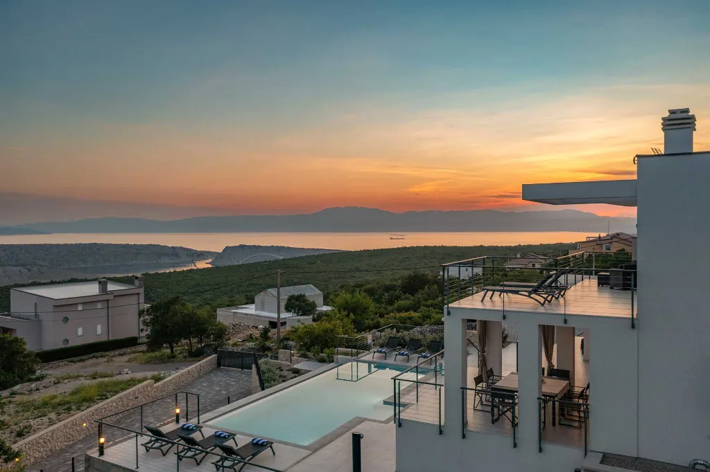 Villa in Smrika with Pool, Sauna & Sea Views