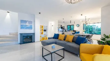 Villa in Smrika with Pool, Sauna & Sea Views