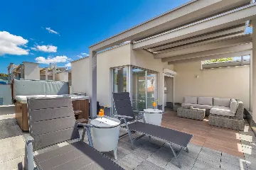 Modern 3-Bedroom Villa with Heated Pool in Malinska