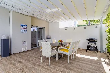 Modern 3-Bedroom Villa with Heated Pool in Malinska