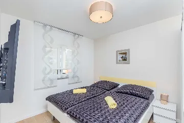 Modern 3-Bedroom Villa with Heated Pool in Malinska