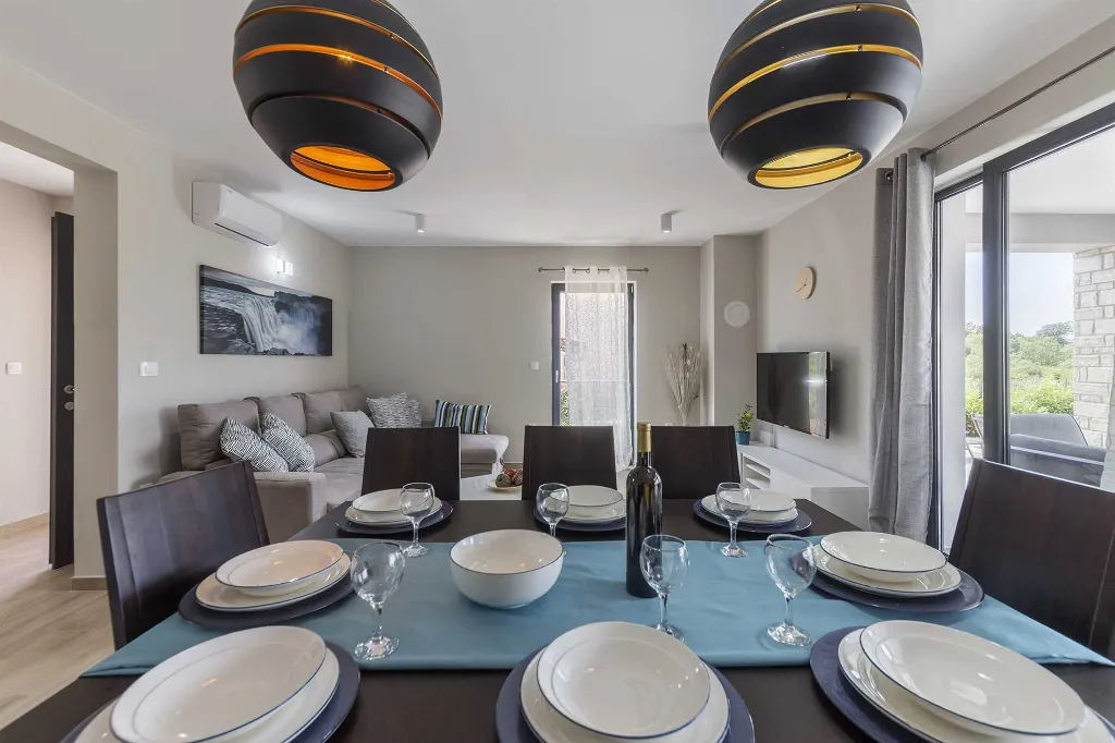 4-Bedroom Villa for 8 in Labin, Istria