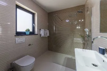 4-Bedroom Villa for 8 in Labin, Istria