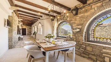 Modern Countryside Villa in Buje with Jacuzzi & Sauna