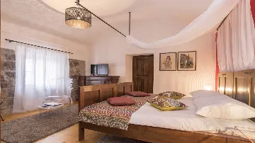 Modern Countryside Villa in Buje with Jacuzzi & Sauna