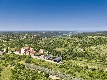 Modern Countryside Villa in Buje with Jacuzzi & Sauna
