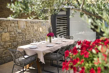 Modern Countryside Villa in Buje with Jacuzzi & Sauna