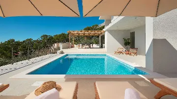 Poolside Villa with Sea Views in Sveta Nedjelja