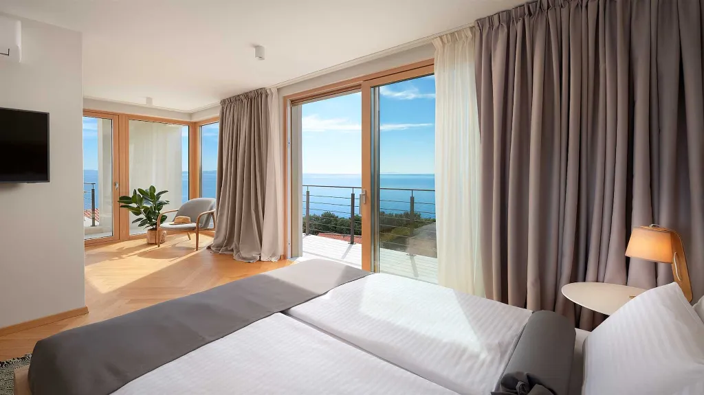 Poolside Villa with Sea Views in Sveta Nedjelja