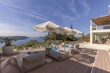 Orašac 7-Bedroom Villa with Heated Pool & Sea Views