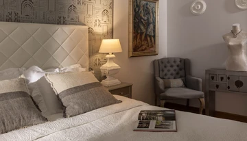 Orašac 7-Bedroom Villa with Heated Pool & Sea Views