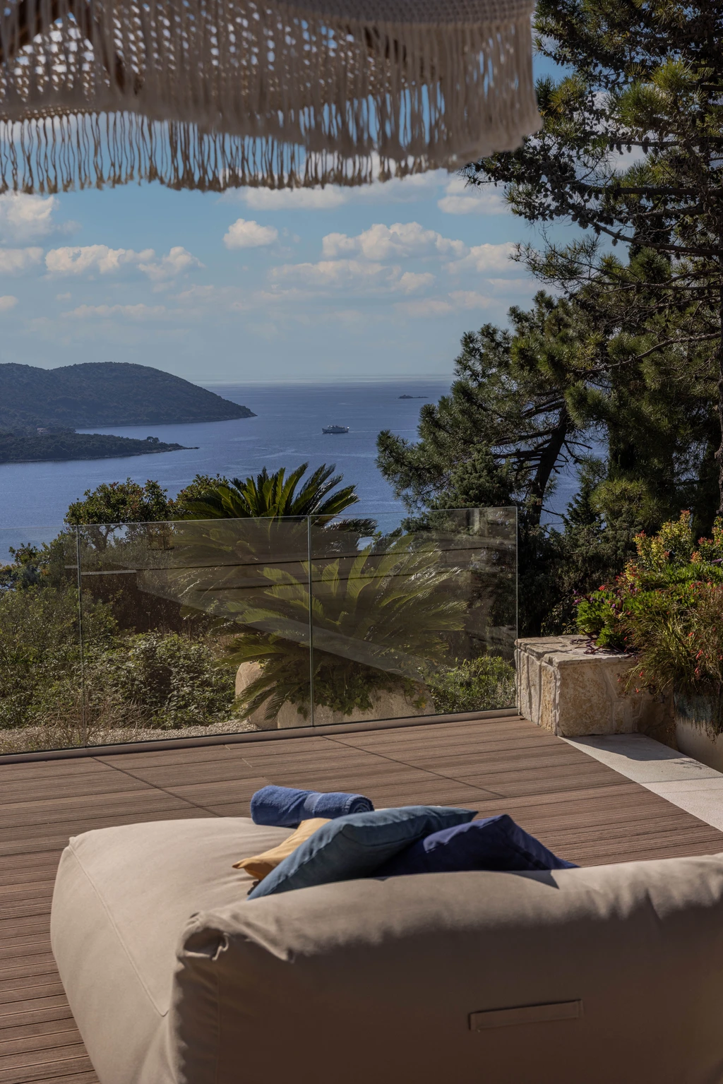 Orašac 7-Bedroom Villa with Heated Pool & Sea Views