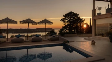 Orašac 7-Bedroom Villa with Heated Pool & Sea Views