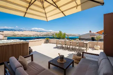 Villa in Pag for up to 14 Guests with 7 Bedrooms