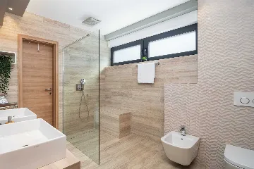 Villa in Pag for up to 14 Guests with 7 Bedrooms