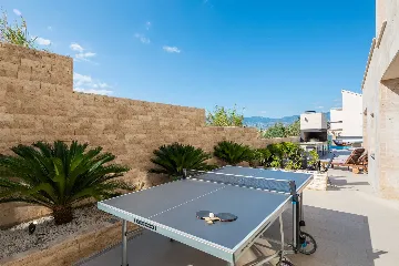Villa in Pag for up to 14 Guests with 7 Bedrooms