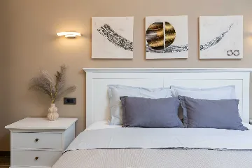 Villa in Pag for up to 14 Guests with 7 Bedrooms