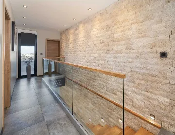 Villa in Pag for up to 14 Guests with 7 Bedrooms