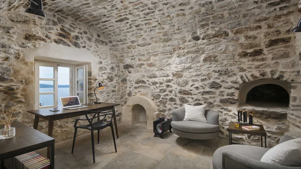 Villa in Zavala, Croatia for up to 10 Guests