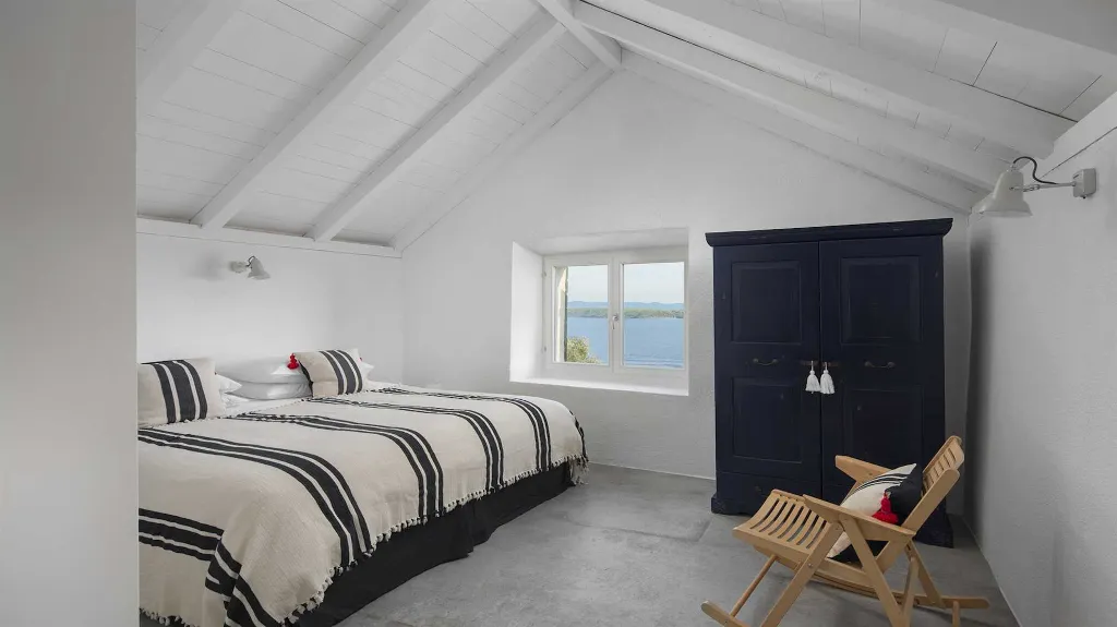 Villa in Zavala, Croatia for up to 10 Guests