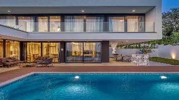 4-Bedroom Villa with Private Pool in Rovinj