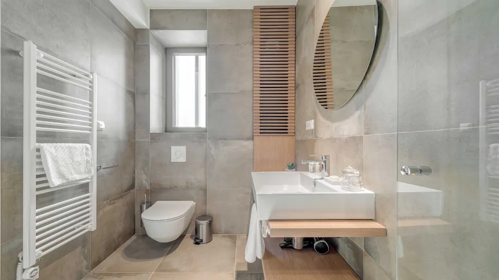 Villa for 8 Guests with Heated Pool in Primošten