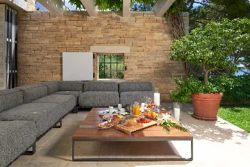 Villa in Bol for 16 Guests with Heated Pool