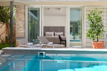 Villa in Bol for 16 Guests with Heated Pool