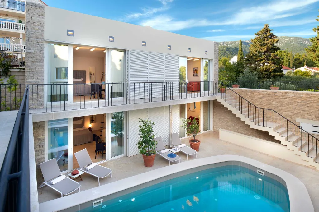 Villa in Bol for 16 Guests with Heated Pool