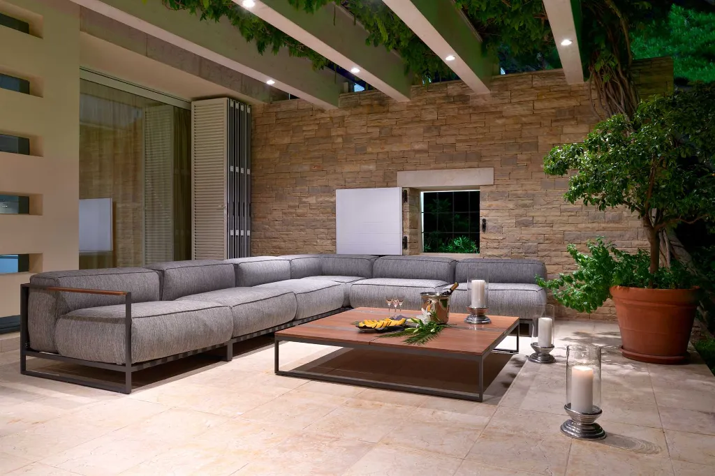 Villa in Bol for 16 Guests with Heated Pool