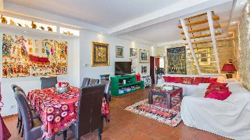 4-Bedroom Villa in Knežica for Up to 8 Guests