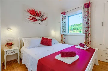 3-Bedroom Villa with Heated Pool in Supetar