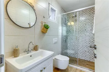 3-Bedroom Villa with Heated Pool in Supetar