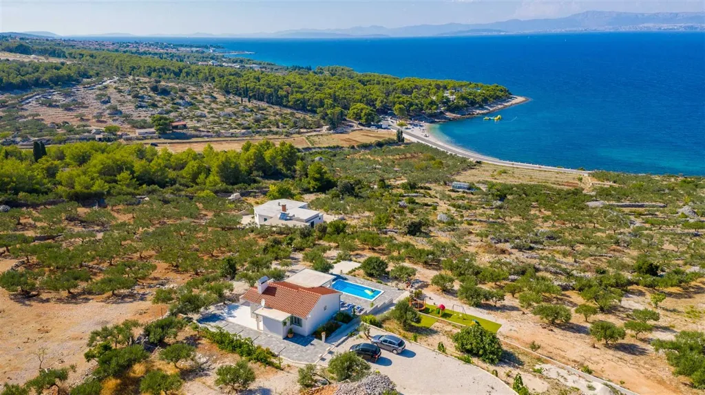 3-Bedroom Villa with Heated Pool in Supetar