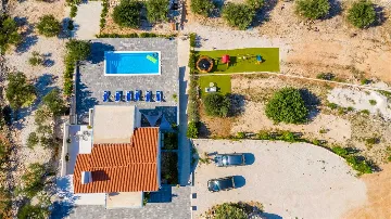 3-Bedroom Villa with Heated Pool in Supetar