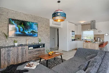 4-Bedroom Villa in Vodice with Pool & Jacuzzi