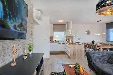 4-Bedroom Villa in Vodice with Pool & Jacuzzi