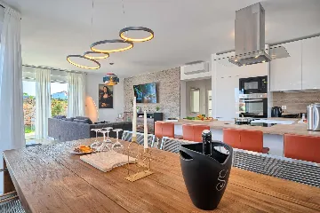 4-Bedroom Villa in Vodice with Pool & Jacuzzi